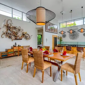 Aramanis 4*, Seminyak (Bali) Indonesia